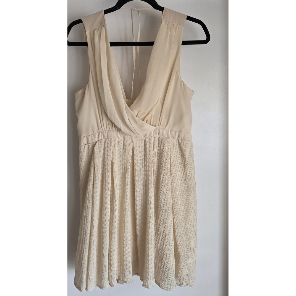 Maia Hemera Maxi Dress L Beige Sleeveless Cowl Neck Formal Gown Romantic